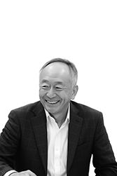 社外取締役 曹　 春吉